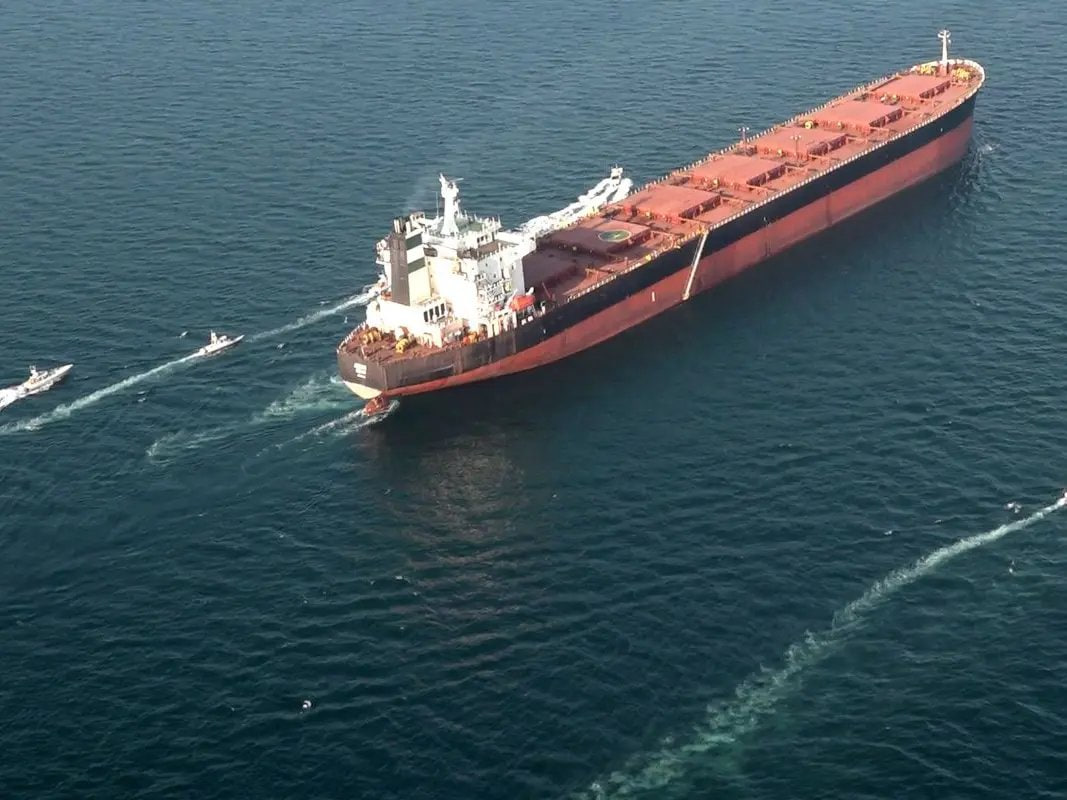 إيران تواصل تصدير النفط رغم العقوبات الأمريكية عبر قنوات غير معلنة